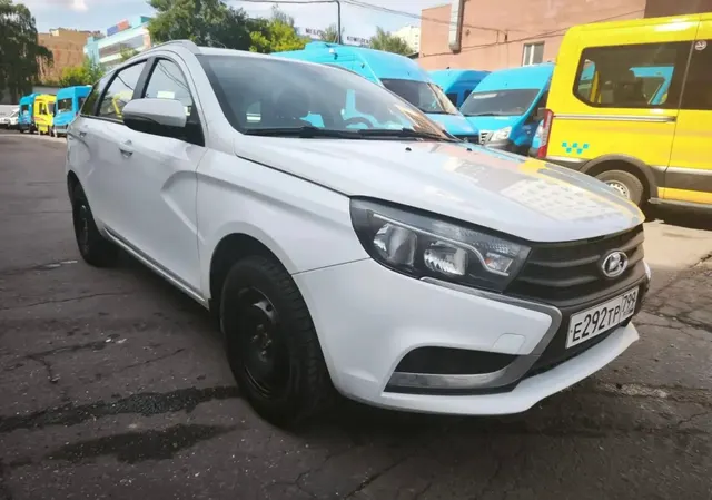 Продажа транспортного средства Легковые автомобили LADA VESTA (VIN) XTAGFK110LY403803