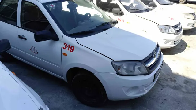 Легковой автомобиль LADA, 219010 LADA GRANTA,А502СХ174