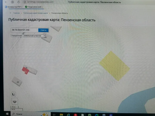 земельный участок с кадастровым номером  58:16:0620101:330,  площадью 655 кв. м., расположенный по адресу: Российская Федерация, Пензенская область, муниципальный район Лунинский, сельское поселение Болотниковский сельсовет, с.Шукша, ул.Чехова, з/у 56, категория земель: земли населенных пунктов, вид разрешенного использования: для индивидуального жилищного строительства. Ограничения и обременения права отсутствуют.