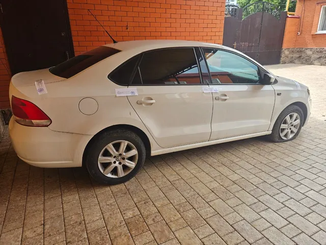 Автомобиль VOLKSWAGEN POLO, 2012 г.в.