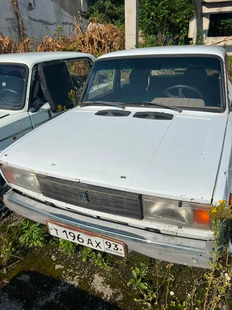 Автомобиль ВАЗ 21053, г.н Т196АХ93, свидетельство о регистрации транспортного средства 23ХХ №619345, Паспорт, CD-R диск с видеозаписями.