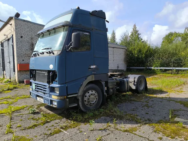 Годные остатки: транспортное средство марки "VOLVO FH 12", 1998 года выпуска, VIN:YV2F4B2C3WC757103, г.р.з. 01kG372 AFP