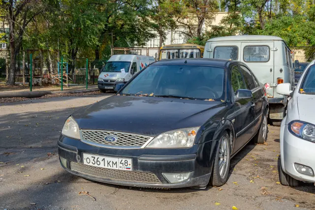 Автомобиль легковой, марка, модель ТС: FORD MONDEO, 2006 года выпуска, идентификационный номер (VIN): WF04XXGBB46M51340; модель и номер двигателя – CJBA, 6M51340, цвет кузова – черный по адресу: Липецкая обл., г. Липецк, ул. 9 Мая, д.20а