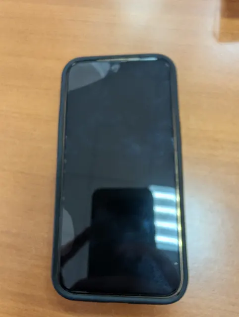 7 мобильных телефонов марки iPhone