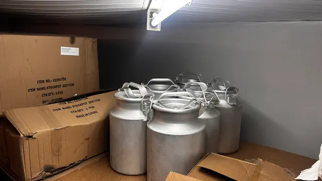 Высвобождаемое движимое военное имущество (имущество продовольственной службы)
