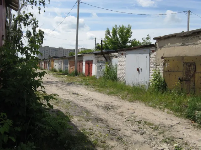 Здание, гараж, площадью 22,1 кв.м, кадастровый номер: 52:21:0000115:9125, местоположение: Нижегородская область, г.Дзержинск, Пгск Венец, д.229, расположено на земельном участке, площадью 23 кв.м, кадастровый номер: 52:21:0000115:312, местоположение установлено относительно ориентира, расположенного в границах участка. Ориентир в южном секторе, гараж. Бокс №229. Почтовый адрес ориентира: Российская Федерация, обл. Нижегородская, г. Дзержинск, ПГСК "Венец".