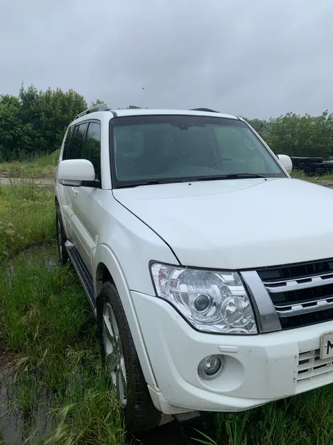 Автомобиль МITSUBISHI PAJERO 3.0 LWB, 2012 года выпуска, VIN JMBLYV93WCJ006931 (один ключ от автомобиля, информация по документам отсутствует)
