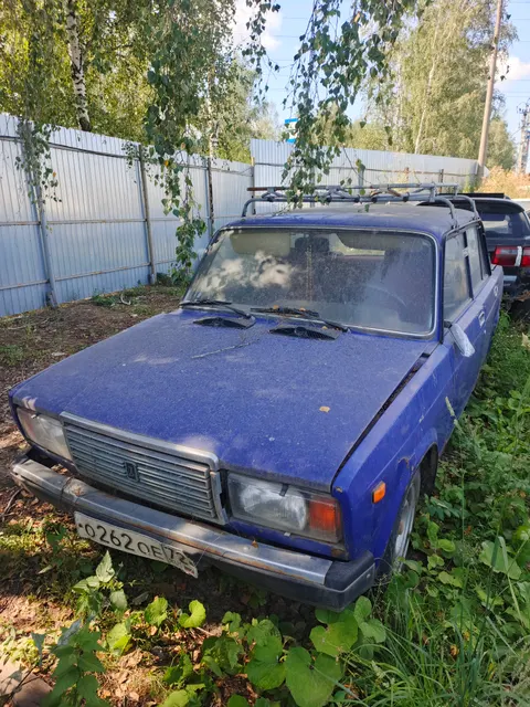 Автомобиль ВАЗ 21074 г.р.з. О262ОЕ72 цвет темно-голубой 2002 г в.  VIN XTA21074021577945 ТС имеет ограничения ФССП на регистрационные действия (ключи и документы отсутствуют, техническое состояние не проверялось, пробег не известен). Имущество продается в том виде, в каком оно есть, в случае продажи возврату/обмену не подлежит. За скрытые дефекты имущества Продавец ответственности не несет.