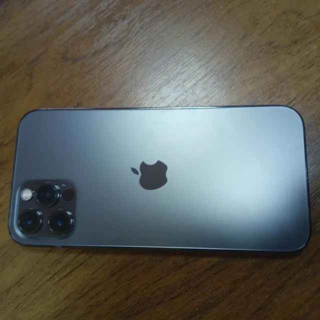 Годные  остатки (на запчасти целиком) сотовый телефон марки «iPhone 12 Pro» 58-003642-1 (Имеются сколы на экране)