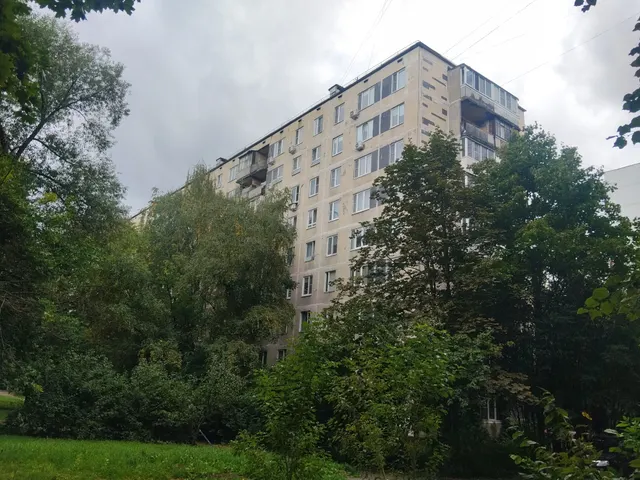 Продажа имущества, находящегося в собственности города Москвы, жилое помещение по адресу:     г. Москва, ул. Островитянова, д. 22, к. 2, кв. 36, ком. 1, 2, жилой площадью 32,9 кв. м, с кадастровым номером 77:06:0007002:1879.
