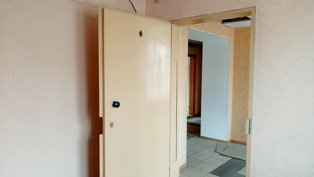 2.1. Нежилое здание,  22:65:016219:26, г. Бийск, ул. Владимира Ленина, зд. 113а                       2.2.  Земельный участок из земель населенных пунктов  543 кв. м., с КН: 22:65:016219:9, г. Бийск, ул. Ленина, дом 113 а,  для эксплуатации нежилого здания.