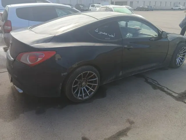 Автотранспортное средство Hyundai Genesis Coupe, 2010 года выпуска, идентификационный номер (VIN) KMHHT61DBAU020296.