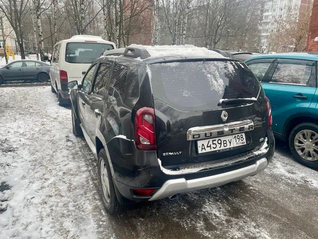 RENAULT DUSTER