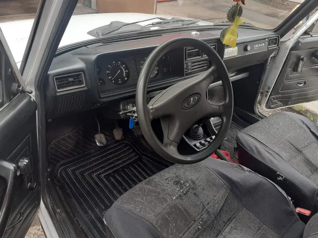 ВАЗ-21074 LADA 2107 легковой, ПТС 63 МК 541127 от 31.10.2006, VIN ХТА21074072468929, цвет ярко-белый, 2006 год изготовления, шасси (рама) № отсутствует, кузов (кабина, прицеп) № ХТА21074072468929, государственный регистрационный знак К162ТА24