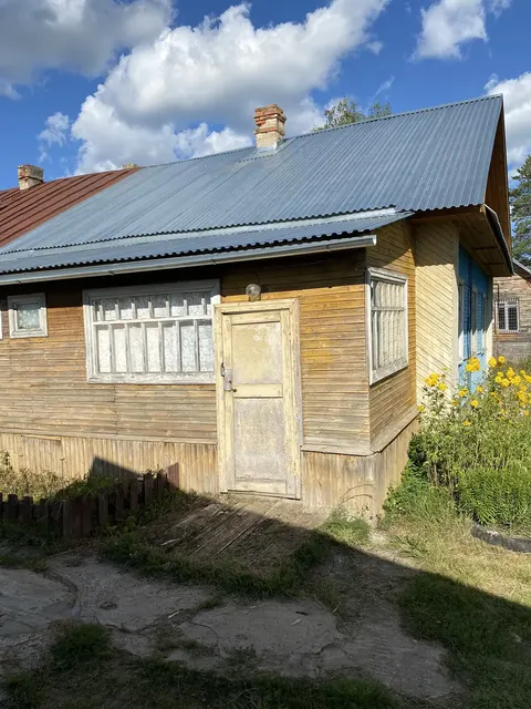 Нежилое помещение 35:10:0303006:405, находящееся по адресу: Вологодская область, Великоустюгский район, Юдинский с/с, д. Бобровниково, д. 19