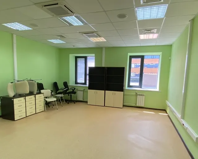 Нежилое помещение площадью 59,6 кв.м (в нежилом здании  офисно-лабораторного комплекса (здание научно-исследовательской лаборатории поз. № 2.3) с инженерно-техническим обеспечением, с кадастровым номером 63:09:0102161:682, 2 этаж: комната № 85, № 86) по адресу: Российская Федерация, Самарская область, городской округ Тольятти, г. Тольятти, Автозаводский район, Южное шоссе, 163.