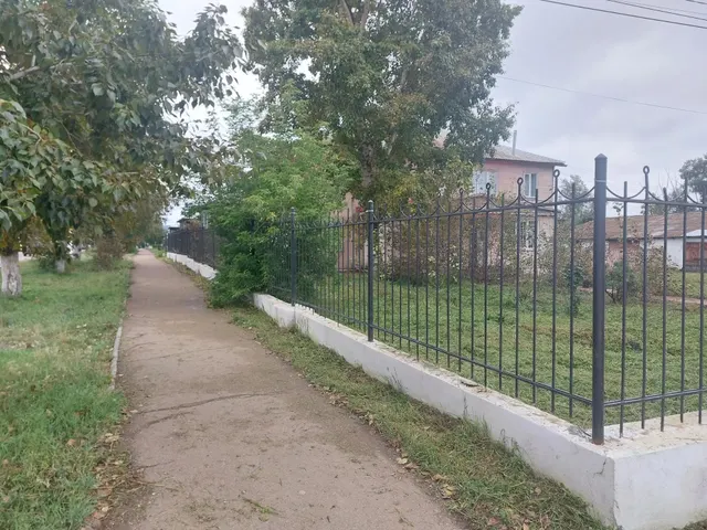 Продажа земельного участка 1510 кв.м с двумя зданиями и системой ПОС, Респ. Бурятия, Прибайкальский р-н, с. Турунтаево, ул. 50 лет Октября, д.4