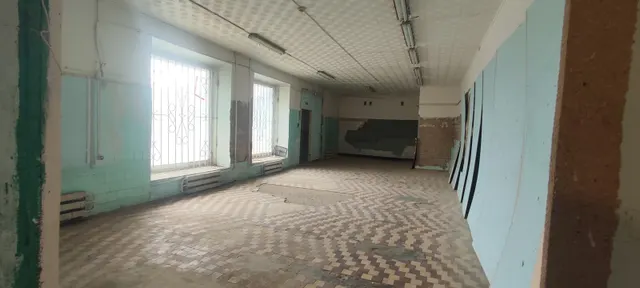 Нежилое помещение, с кадастровым номером 69:47:0130313:122, расположенное по адресу: Тверская область, г. Торжок, ул. 1-ая Пугачева, д. 16а,  пом. 36, площадью 229 кв.м