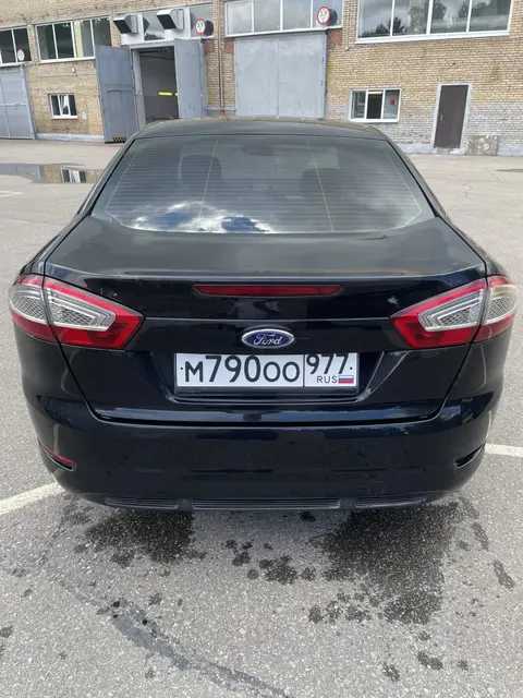 Легковой автомобиль