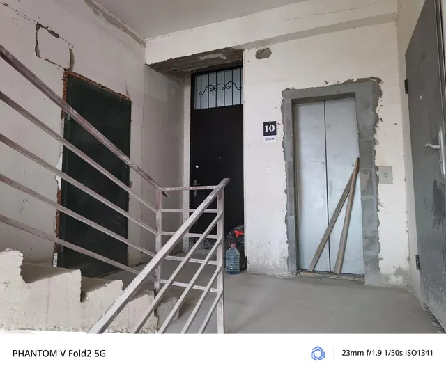 Квартира, площадь 96,2 кв. м., кадастровый №: 05:40:000037:9507, этаж мансарда, местоположение: Республика Дагестан, г. Махачкала, ул. Сепараторная, д. 1, уч. Б, ЗУ1, ЗУ3, кв. 33 (должник Исубилаева А. М.)