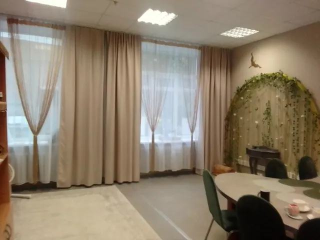 Часть нежилого помещения 1008 с КН 60:27:0010313:188 на первом этаже МБУ «Псковский бизнес-инкубатор» (№12 по техническому паспорту, кабинет №13а) общей площадью 31,6 кв.м., расположенного по адресу: 180000, Псковская область, г.Псков, Набережная реки Великой, д.6