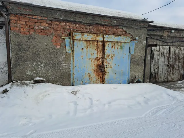 Гаражный бокс Пл. 31,5 кв. м. Местоположение: Свердловская область, г. Краснотурьинск, специализированный потребительский гаражный кооператив № 13, бокс № 384 Кадастровый номер 66:50:0502003:612