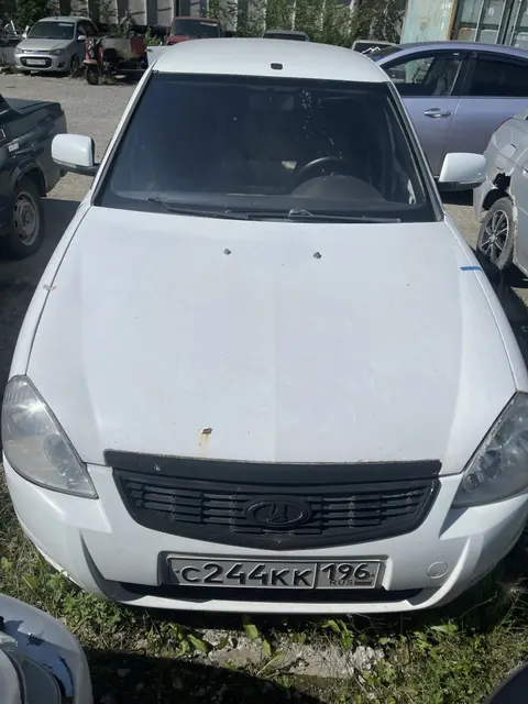 Автомобиль ЛАДА  217230, белый, приора С244КК196, 2008 г. в., VIN: XTA21723080039382