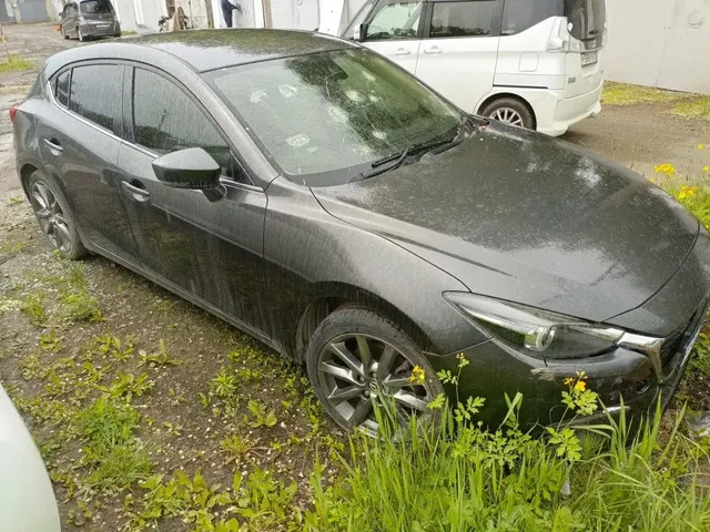 Автомобиль "Mazda Axela" (Мазда Аксела), государственный регистрационный знак Р902X027, 2016 г.в., кузов BMLFS- 100405, цвет серый