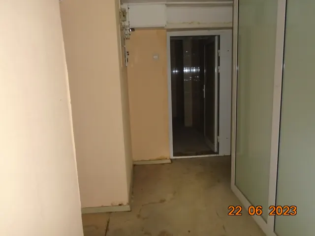 Лот 3. Нежилое помещение общей площадью 156,90 кв. м., расположенное в подвале по адресу: г. Новосибирск, Железнодорожный район, ул. Фабричная, 6 (КН 54:35:021290:269).