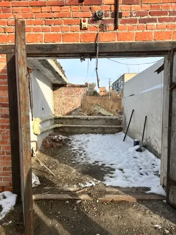 Нежилое помещение - гараж общей площадью 44,6 кв.м., с кадастровым номером 74:12:1107024:322, по адресу: Челябинская область, р-н Красноармейский, с. Миасское, ул. Пионера, д.35-а, пом.2