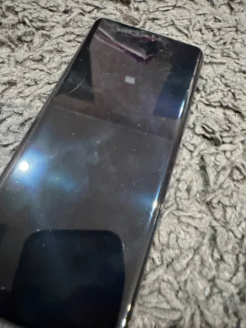 Сотовые телефоны:Сотовый телефон Infinix SMART 6 HD;Сотовый телефон марки “Samsung”;Сотовый телефон “Honor X9c”