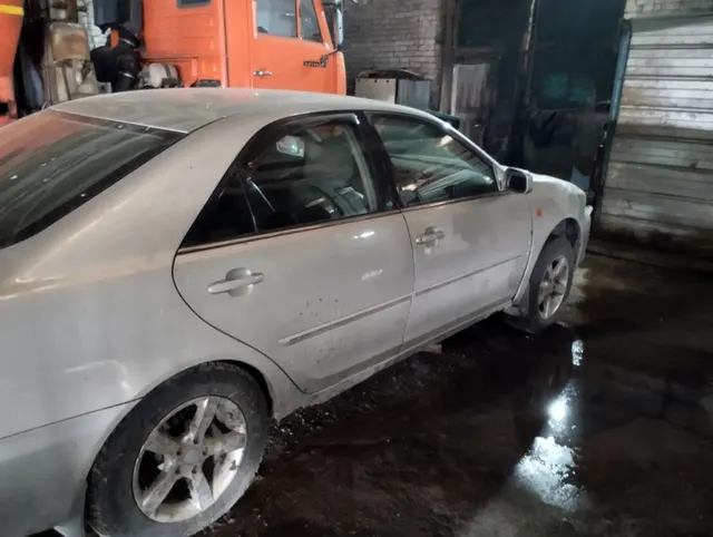 ТОЙОТА CAMRY, легковой седан