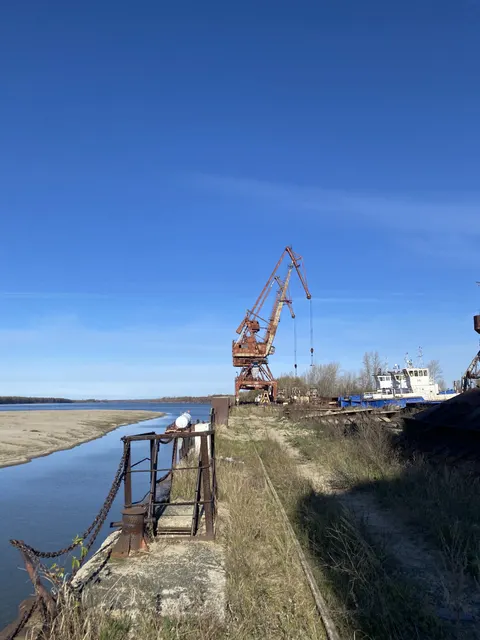 Сооружение – причальная стенка, протяженностью 304 м., с кадастровым номером 70:19:0000004:1039, расположенное по адресу: Томская область, р-н Колпашевский, г. Колпашево, ул. Портовая, д. 21, строен. 15