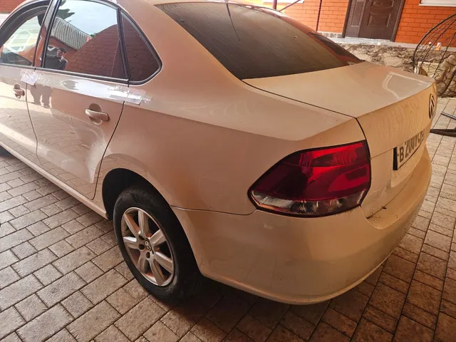 Автомобиль VOLKSWAGEN POLO, 2012 г.в.