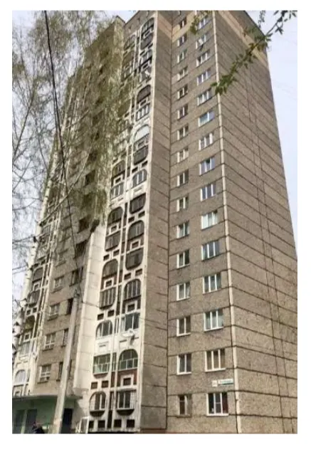 Трехкомнатная квартира площадью 63,5 кв. м, назначение – жилое, этаж № 4, кадастровый номер 18:26:020029:61, местонахождение: Удмуртская Республика,  г. Ижевск, ул. 9 Января, д. 221 а, кв. 19