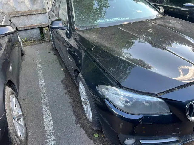 Легковой автомобиль