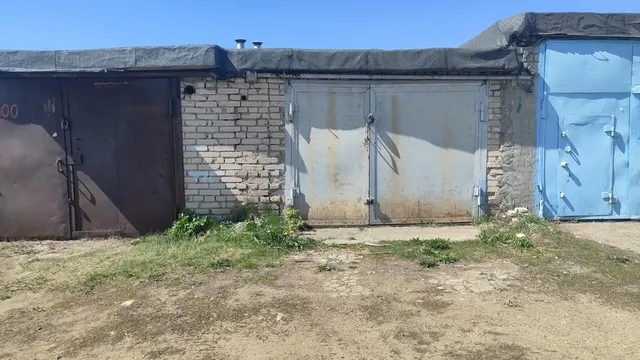Гараж по адресу: РТ, г. Набережные Челны, ГПК "Строитель", кад.№ 16:52:030603:1785, площадь 19,7 кв.м., кад.№ 16:52:030603:1785. (1580, Пластинин Е.В.). Начальная стоимость 344 700,00 рублей.