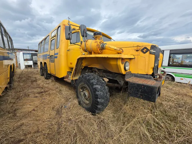 Автобус КАВЗ 422430, год изготовления 2002, VIN Х1Е42243020000340, государственный регистрационный знак АХ03186.
