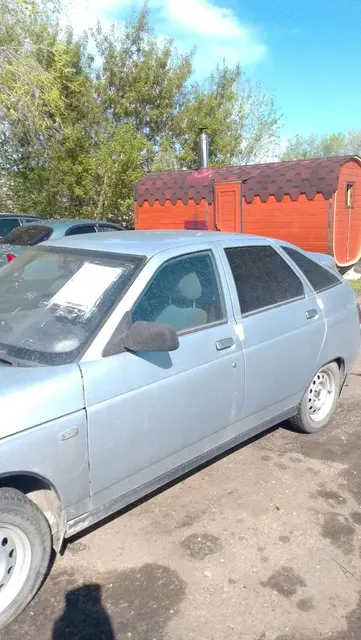 Автомобиль марки ВАЗ 21124 Лада 112, 2006 г/в, г/н Т 260 АУ 56, VIN XTA21124060393422, светло-серебристого цвета