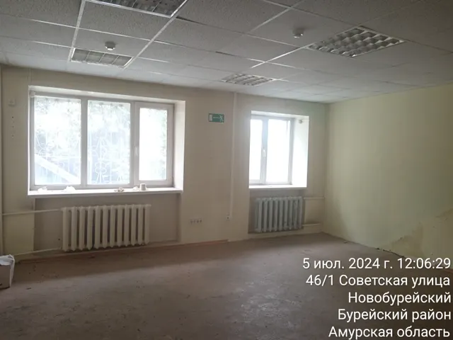 Нежилое помещение, общей площадью – 53,8 кв. м, расположенное в здании по адресу: Амурская область, м.о. Бурейский, пгт. Новобурейский,  ул. Советская, д.46, кв.17, кадастровый номер 28:11:010742:100