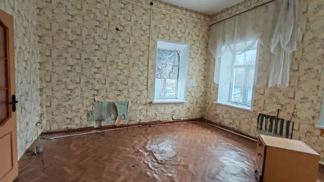 Помещение, назначение: нежилое, наименование: помещение, общей площадью 209,5 кв. м., этаж №02, кадастровый номер: 48:16:0470402:82, расположенное по адресу: Российская Федерация, Липецкая область, Усманский муниципальный округ, город Усмань, улица Советская, дом 18, помещение 1