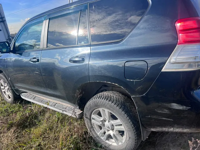 Автомобиль «TОЙОTA LAND CRUISER»