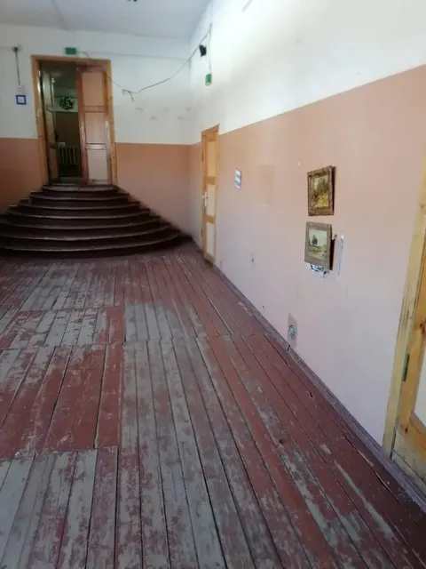 Нежилое здание