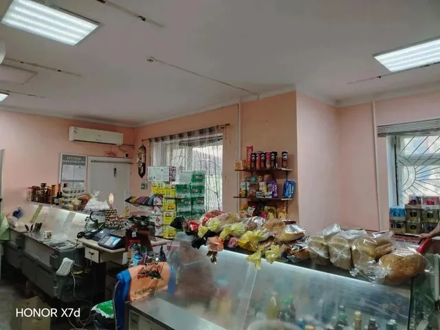 Нежилое помещение общей площадью 66,2 кв.м., расположенное по адресу: Российская Федерация, Донецкая Народная Республика, муниципальный округ Амвросиевский, город Амвросиевка, улица Парижской Коммуны, дом 84, первый этаж, кадастровый номер 93:02:0010105:2145.