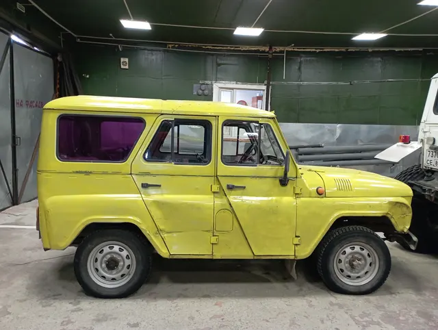 Автомобиль УАЗ31514