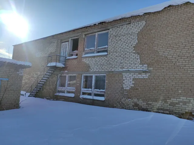 Здание