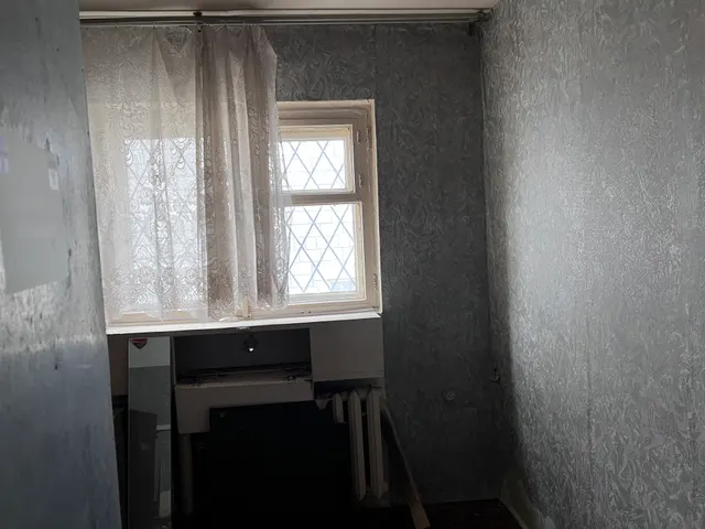 Помещение площадью 39,6 кв.м c кадастровым номером 51:27:0020201:1000, расположенное по адресу: Мурманская обл, Городской округ ЗАТО город Заозерск, Заозерск г, Флотская ул, д. 4, пом. 48