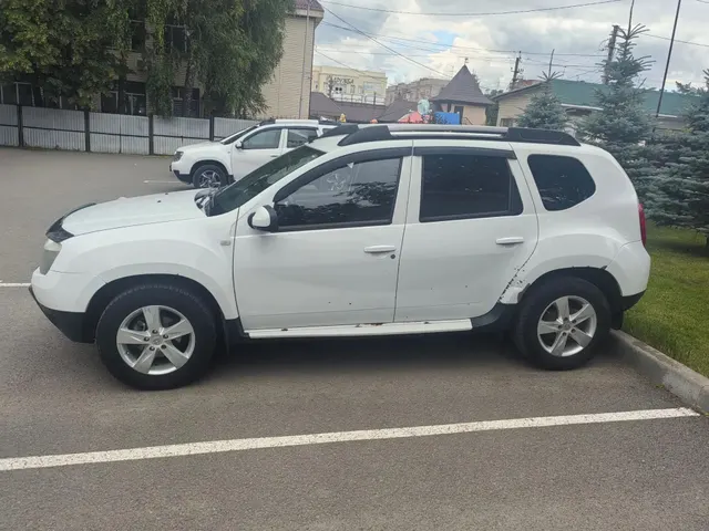 Автомобиль Renault Duster, год выпуска – 2013, цвет – белый, гос. номер  Р 257 ВК 102 RUS, VIN X7LHSRH8N49724628