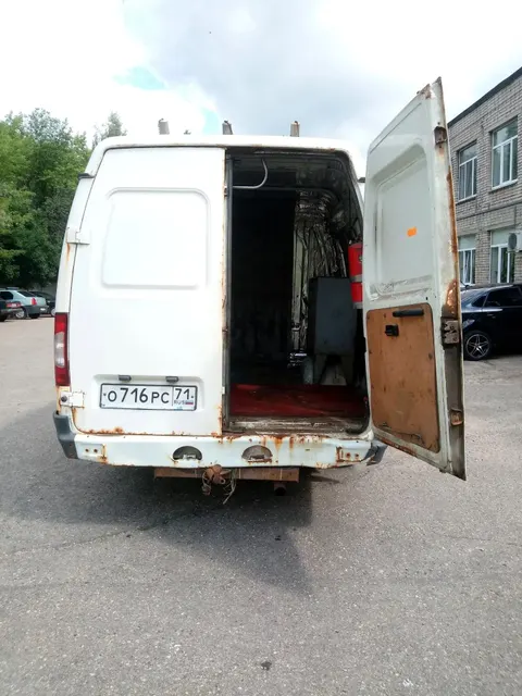 Автомобиль ГАЗ 2705