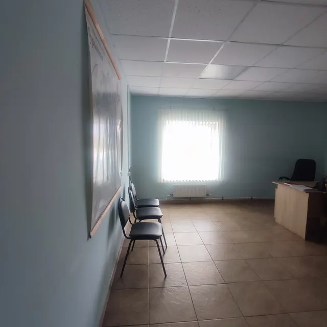 Нежилое помещение с кадастровым номером 37:27:000000:139, площадью 72,3 кв.м., расположенное по адресу: Ивановская область, г. Фурманов, ул. Парижской Коммуны, д. 44е